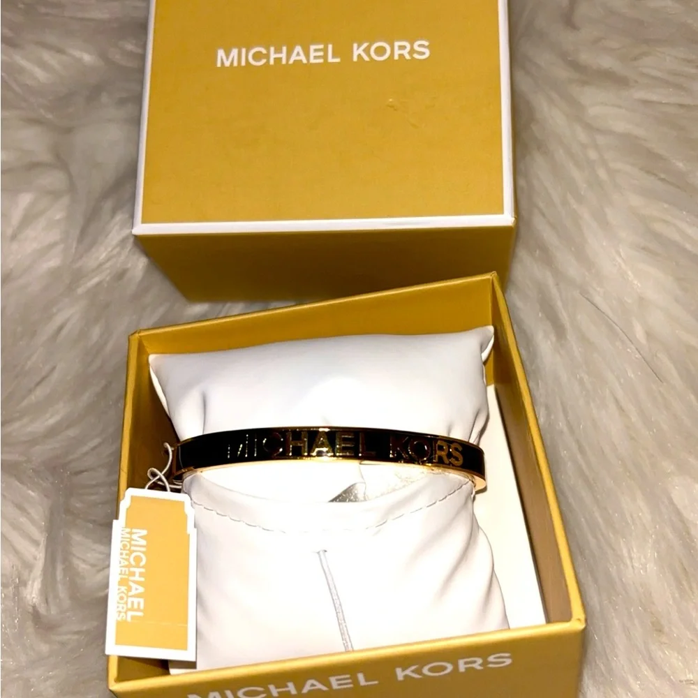 Brand New with tag MK Bangle Bracelet- never worn. It's still in the box. - Picture 6 of 8